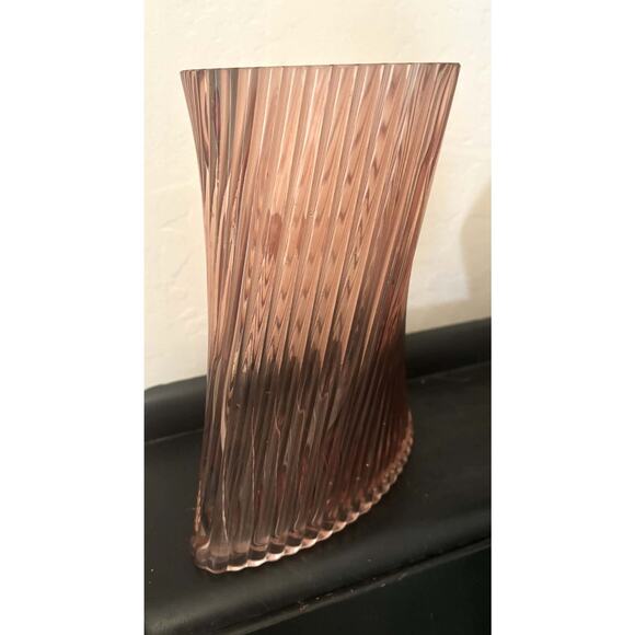 Vintage 1960s Pink Ribbed Glass Vase Made in Japan 10” Tall Mid Century Modern - Picture 3 of 5